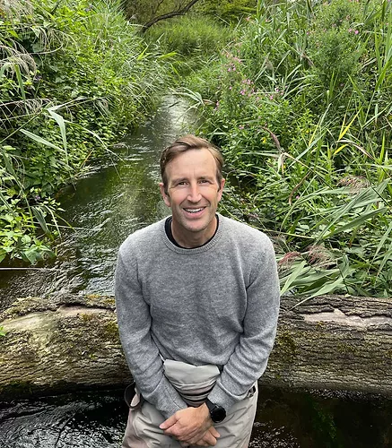 Macfarlane-headshot.jpg Macfarlane-headshot.jpg