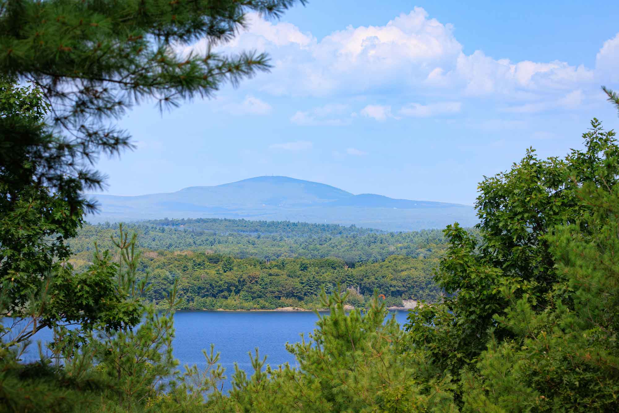 Mount-Wachusett-mountain-and-reservoir-from-Tower-Hill-istock-AdamTownsend.jpg