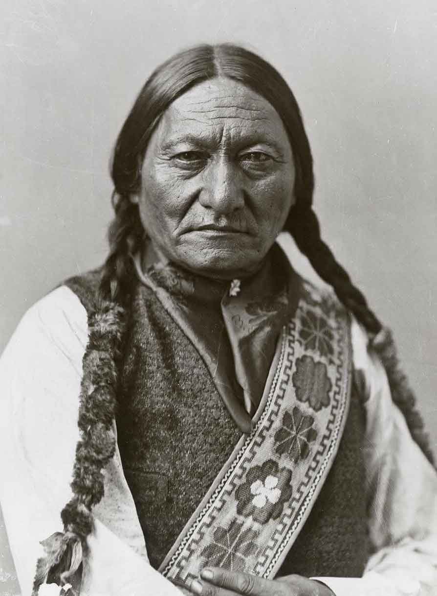Sitting_Bull_1885.jpg